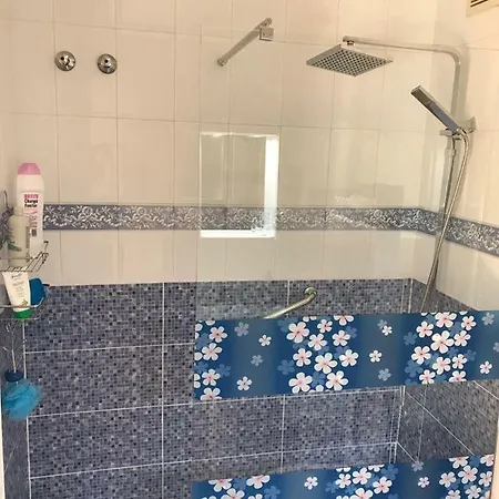 Calle Roquedal N 13 Apt. 508 Apartment *